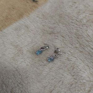 10k gorgeous small earing